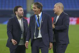 Guillermo Almada estaría viviendo sus últimos partidos como director técnico, tras el anuncio que dio, luego de la victoria ante el Botafogo.