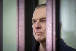 El periodista Andrzej Poczobut en el tribunal en Grodno, Bielorrusia, el 16 de enero del 2023.
