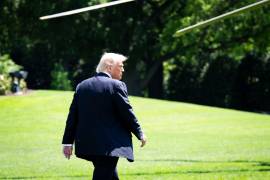El estilo de gobierno unilateral de Donald Trump comienza a chocar contra una creciente resistencia en ambas cámaras del Congreso, donde incluso legisladores republicanos desafían su autoridad.