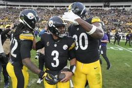 Russell Wilson y Chris Boswell guiaron a los Steelers a la victoria ante los Ravens de Lamar Jackson, en un duelo de ofensivas.