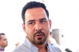 Pablo Fernández, hace un llamado a los comerciantes para que no arrojen la basura en lugares prohibidos.