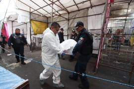 Las autoridades indicaron que gracias al apoyo del monitoreo de las cámaras de vigilancia se identificó a un sujeto que arrojó el cuerpo.