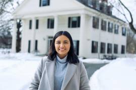 Priscila Coronado, de 23 años y de origen mexicano, se convirtió a partir de esta semana en la primera presidenta latina de la prestigiosa revista Harvard Law Review. EFE/Lorin Granger