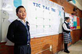 Entre los ciclos escolares 2024-2025 y 2025-2026, el Programa Nacional de Inglés (Proni) dejó de atender a 460 mil 100 estudiantes.