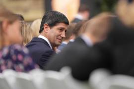 El presidente de la Junta de la Reserva Federal, Kevin Warsh, asiste a una ceremonia conmemorativa del 25.º aniversario de los atentados del 11 de septiembre, el viernes 11 de septiembre de 2026.