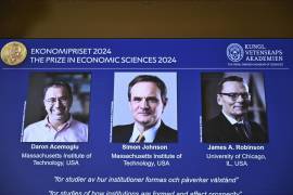 Daron Acemoglu, Simon Johnson y James A Robinson obtuvieron el premio Nobel de Economía de este año.