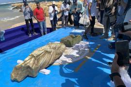 Muestran al público los restos de una ciudad que se hundió en el mar en Egipto