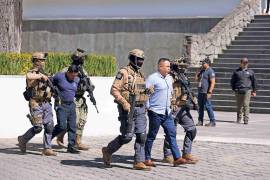 El Estado de México es una de las entidades donde han caído alcaldes y mandos de seguridad por sus vínculos con el crimen organizado, gracias al Operación Enjambre.