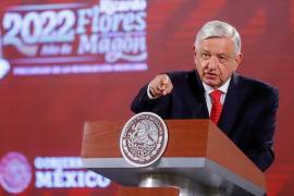 El presidente de México, Andrés Manuel López Obrador, habla durante una rueda de prensa en el Palacio Nacional en Ciudad de México (México)