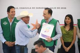 Manolo Jiménez reiteró que la prioridad para Coahuila es la reactivación de AHMSA y la recuperación de los empleos en la Región Centro.