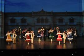 Presentan ‘Senderos de tradición’, espectacular gala folklórica en Saltillo