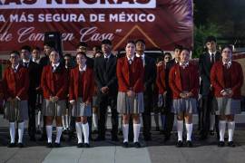 Autoridades educativas destacaron que los alumnos comienzan el año con materiales y servicios listos.