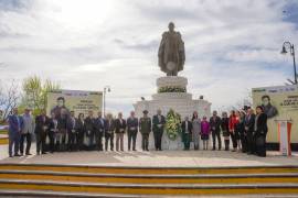 Autoridades y ciudadanos rindieron homenaje a Miguel Ramos Arizpe en el 250 aniversario de su natalicio, recordando su legado como impulsor del federalismo en México.