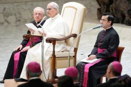 134El Papa León XIV lee su mensaje durante la audiencia general semanal en el Vaticano.