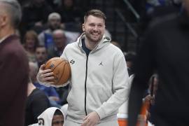 Luka Doncic es considerado la figura del cuadro de Dallas, sin embargo, problemas físicos lo habrían alejado de continuar en Mavericks.