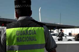 Un video de la cámara de seguridad de una taquería acredita el ataque de elementos de la Guardia Nacional (GN) en contra de una mujer en Nuevo Laredo, Tamaulipas.