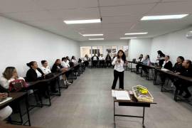 El costo mental de ser policía en Juárez: Autoridades municipales señalan que el combate al crimen y los casos de violencia familiar provocan en los elementos estrés, ansiedad y depresión; para tratar estos padecimientos se brinda atención psicológica.