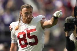 George Kittle es considerado una de las mejores alas cerradas de la NFL y ahora podría perderse el duelo ante los Rams.