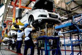 La Asociación Mexicana de la Industria Automotriz (AMIA) aseguró que una posible recesión en Estados Unidos pone en riesgo a la industria automotriz de México.