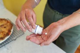 Hay otras opciones para tratar algunos de estos síntomas. Pero, debido a la falta de información, los médicos no siempre las sugieren y las pacientes a menudo no saben pedirlas.