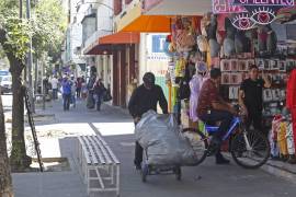 “Ya empiezan a retomar labores, ya se ve más gente en la calle”, dijo un comerciante de Guadalajara.