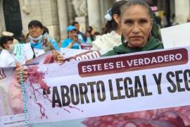 Aseguraron que pese a que se eliminó el delito de aborto de códigos penales, su criminalización perpetúa, asimismo, la estigmatización y la violencia contra las mujeres. FOTO: