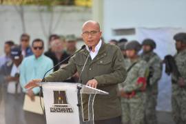 El secretario de Seguridad de Coahuila, Hugo Gutiérrez Rodríguez, supervisa operativos en la región.