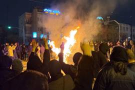 Foto obtenida por The Associated Press que muestra los disturbios y protestas en Teherán, Irán, el 9 de enero del 2026.