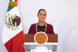 La presidenta insistió en que la falta de renovación por 16 años fue una decisión de EU.