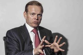 Bajo la advertencia de que las coaliciones no son incondicionales, el coordinador nacional electoral del Partido Verde Ecologista de México (PVEM), Arturo Escobar, sostiene que la reforma electoral no es viable para nadie.