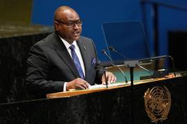Mulambo Hamakuni Haimbe, Ministro de Exteriores de Zambia, reclamó los nuevos acuerdos con EU y los calificó como transaccionales por poner en riesgo la integridad humanitaria.