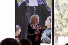 Los mensajes buscan desacreditar su labor como activista en el Centro Histórico de Saltillo, afirman.