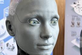 El robot Ameca en la Cumbre sobre Inteligencia Artificial de la ONU en Ginebra.