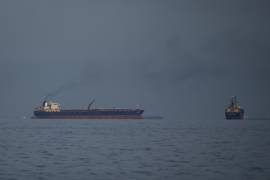 Donald Trump ha prometido que EU facilitará seguros de riesgo para las navieras que necesiten transitar por el estratégico paso, ubicado entre el Golfo Pérsico y el océano Índico.