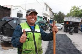 Serán 20 las brigadas que recorren la ciudad tapando baches y rehabilitando vialidades.