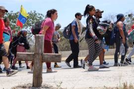 Las caravanas de migrantes hacia la frontera de México con Estados Unidos serán cada vez más ante las elecciones de ambos países alimentadas por la fe religiosa y los engaños de los grupos criminales.