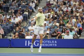 A pesar de un fuerte repunte de Rublev en los sets tercero y cuarto, Dimitrov se recuperó en el quinto set con Serena Williams como espectadora en el estadio Arthur Ashe.