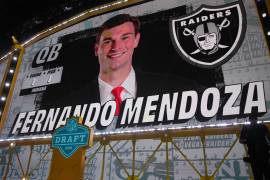 Fernando Mendoza encabezó las primeras 15 elecciones del Draft 2026 de la NFL al ser tomado por los Raiders de Las Vegas con el pick global número uno.