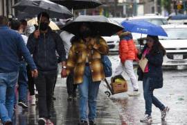 Se esperan fuertes lluvias, temperaturas bajo cero, vientos de hasta 90 km/h y oleaje de más de 2 metros, según el SMN.
