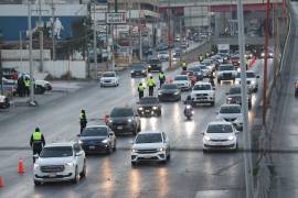 Durante el operativo piloto, los conductores pudieron evitar el cuello de botella en la incorporación a los carriles centrales de Periférico.