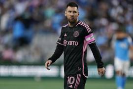 Lionel Messi ha logrado un impacto positivo para la MLS, pero también la polémica de que ésta trabaja para él y que recibe ayudas arbitrales.