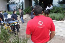 El ejercicio buscó preparar a los inquilinos para responder de forma segura y ordenada ante emergencias.