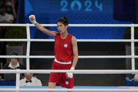 Ambas deportistas superaron críticas y conceptos erróneos sobre su género, ganando el oro y marcando un hito en el boxeo femenino.