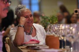¿Cuál fue el ingrediente especial que logró el éxito en la cena homenaje a Laura Esquivel?