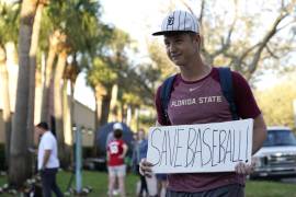 Los fanáticos piden a ambas partes llegar a un acuerdo para que se cante el playball como se tiene planeado el 31 de marzo.