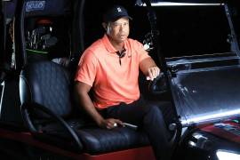 Tiger Woods recibió una suspensión de cinco años de su licencia de conducir tras alcanzar un acuerdo judicial por su accidente en Florida.