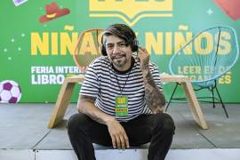 Adair Vigil crea un viaje sonoro a las profundidades del mar en la FILC