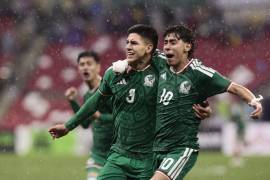 Cristóbal Alfaro celebró el gol que inició la remontada de México ante Canadá en el Estadio Banorte.