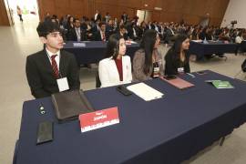 200 alumnos de distintas universidades fungieron como delegados internacionales.