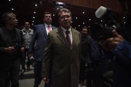 Monreal descartó que existan presiones relacionadas con su situación y reiteró una valoración positiva del trabajo de su compañero de bancada.